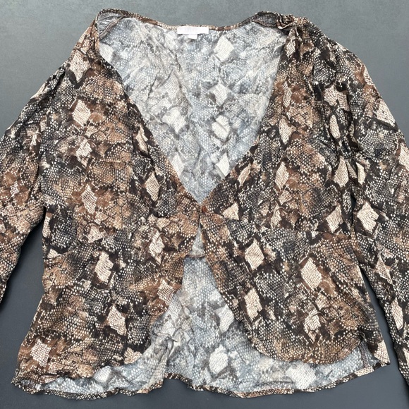Snakeskin blouse - Picture 3 of 6